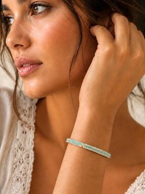 Chic Gold Plated Adjustable Turquoise Green Rhinestone Bracelet